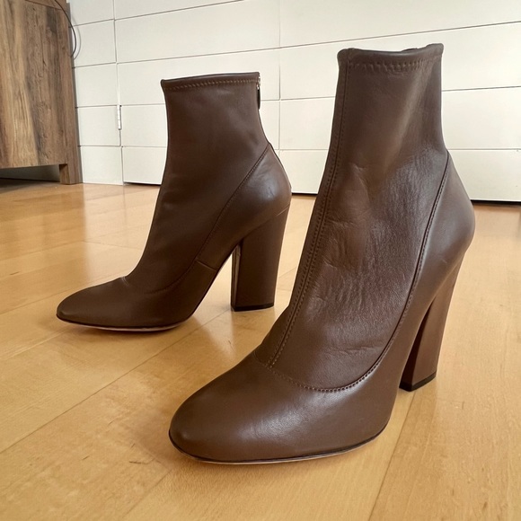 Sergio Rossi Virginia Brown Leather Almond Toe Ankle Sock Booties (Size 8.5) - Picture 3 of 12